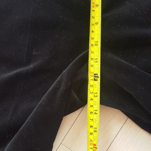 REISS ! Opal Velvet Flared Suit Trousers, Mid rise Satin side stripes( US/6) - Picture 9 of 11